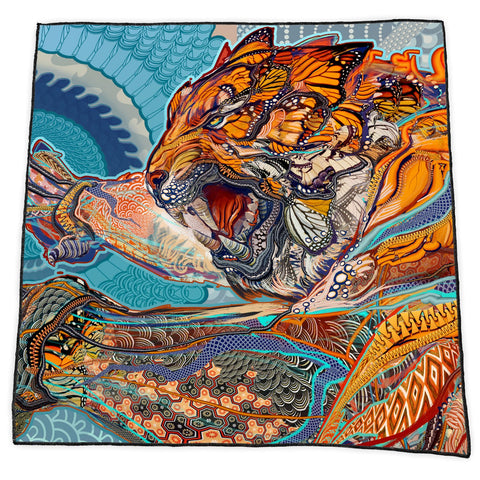 TIGER SWALLOWS TAIL BANDANA